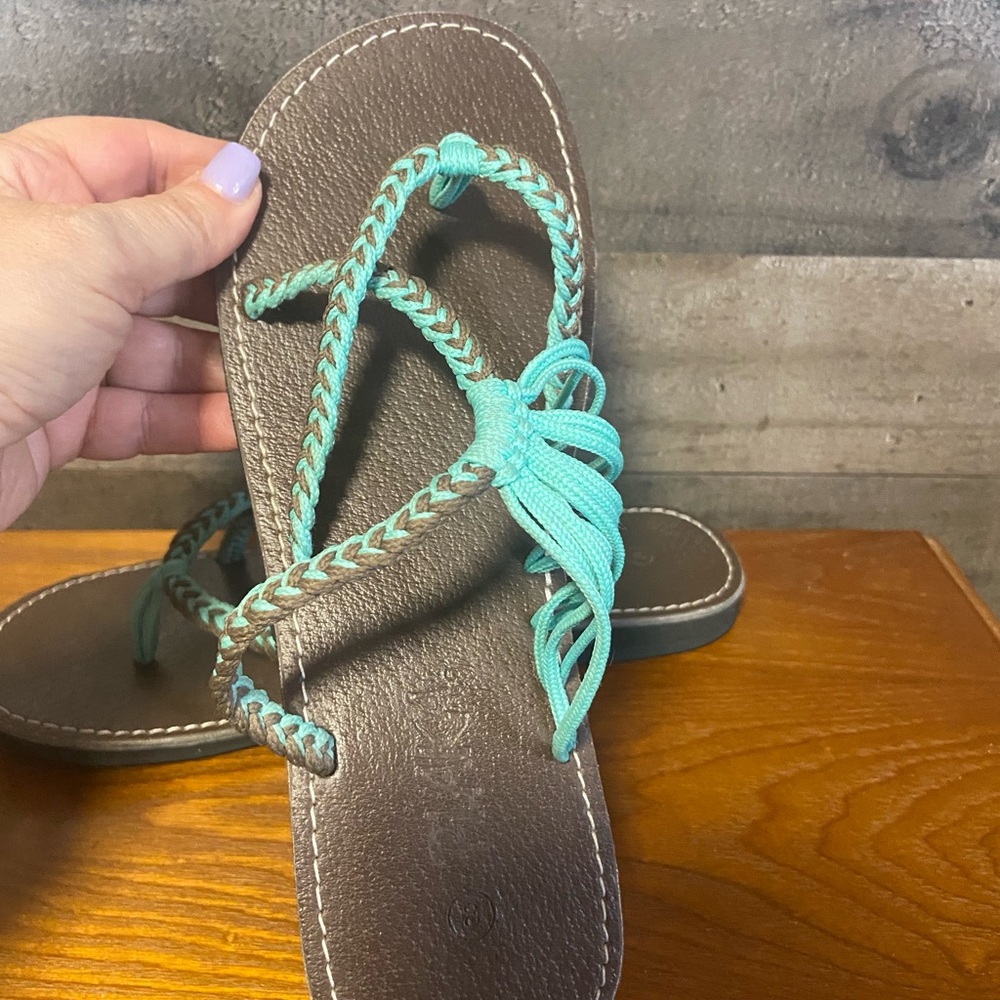 Plaka size 8 Women's Braided Aqua Rope Sandals with Brown Footbed - Picture 2 of 4